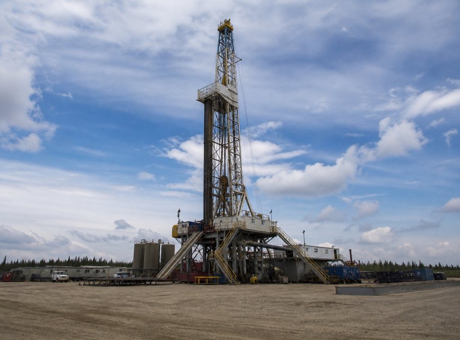 How directional drilling reduces the cost of a well